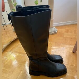 Barely worn square to riding boots